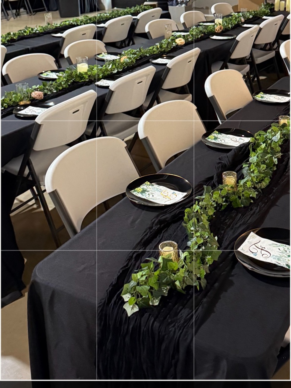 Crinkled Black Table Runner - Picture 4 of 5